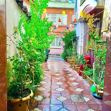 Ayasofya Garden Apart Апарт-отель *